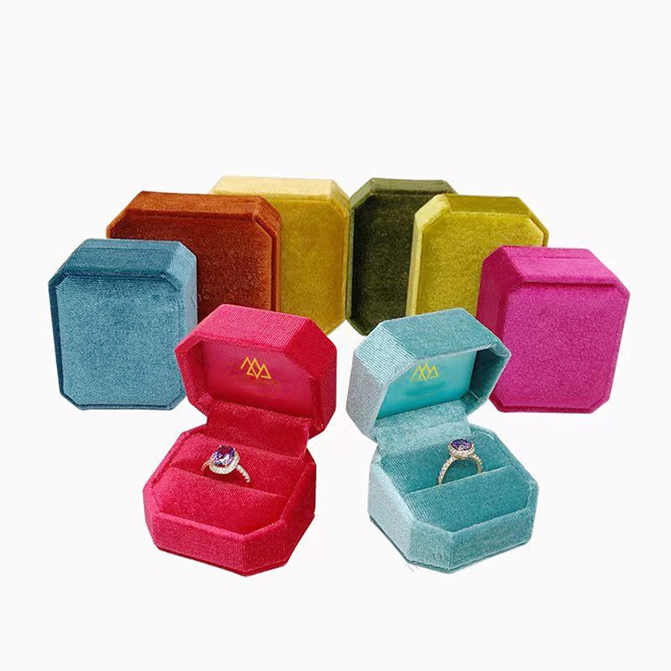 Custom made velvet jewelry storage box 4