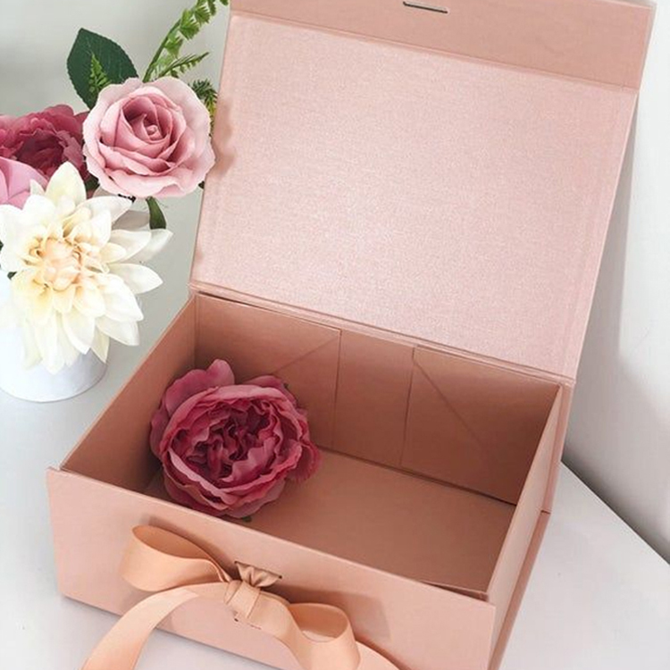 folding gift box with ribbon 7