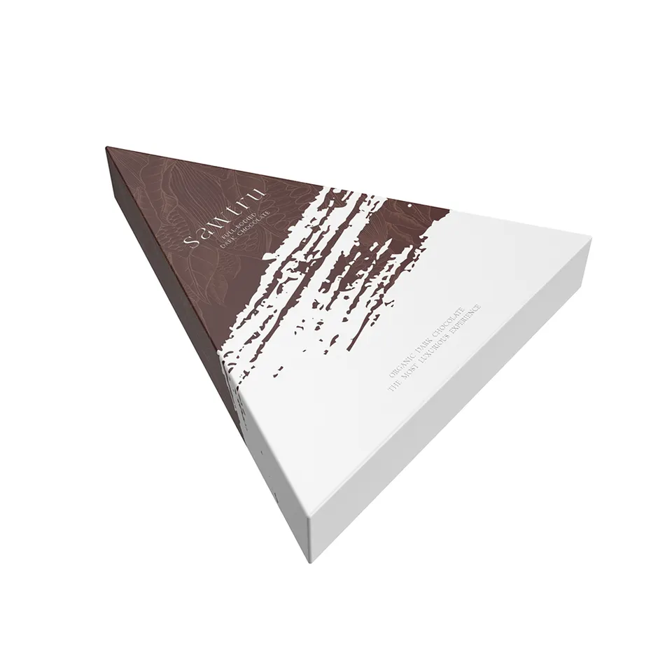 Triangle Macaron Box