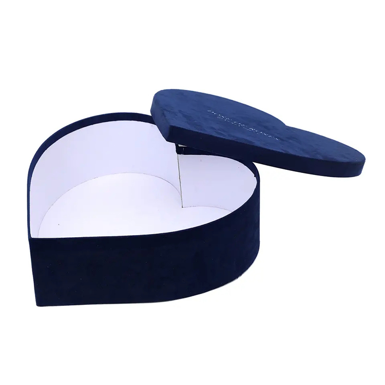 Velvet Heart Shape Flower Box