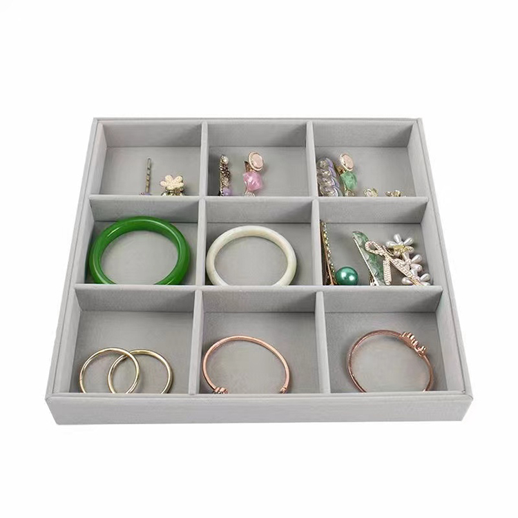 velvet jewelry display 2