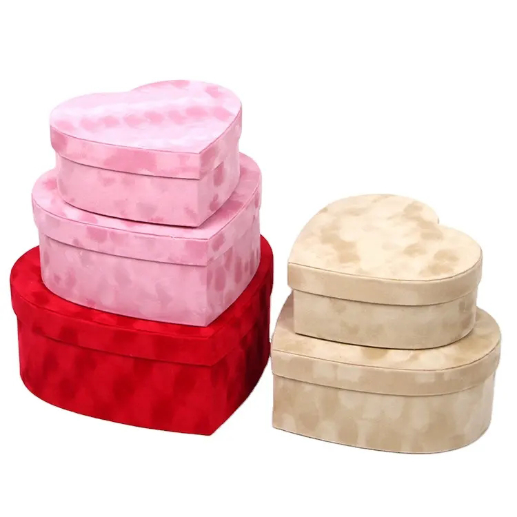 Velvet Heart Shape Flower Box