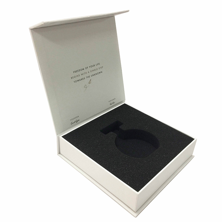 Custom Logo Perfume Packaging Box with Magnetic Closure