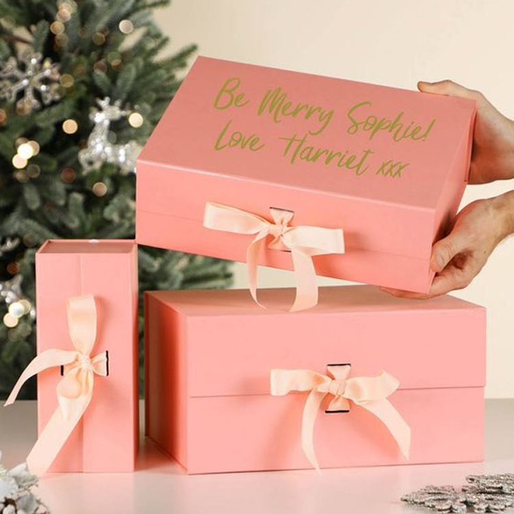 Folding Gift Box with Ribbon
