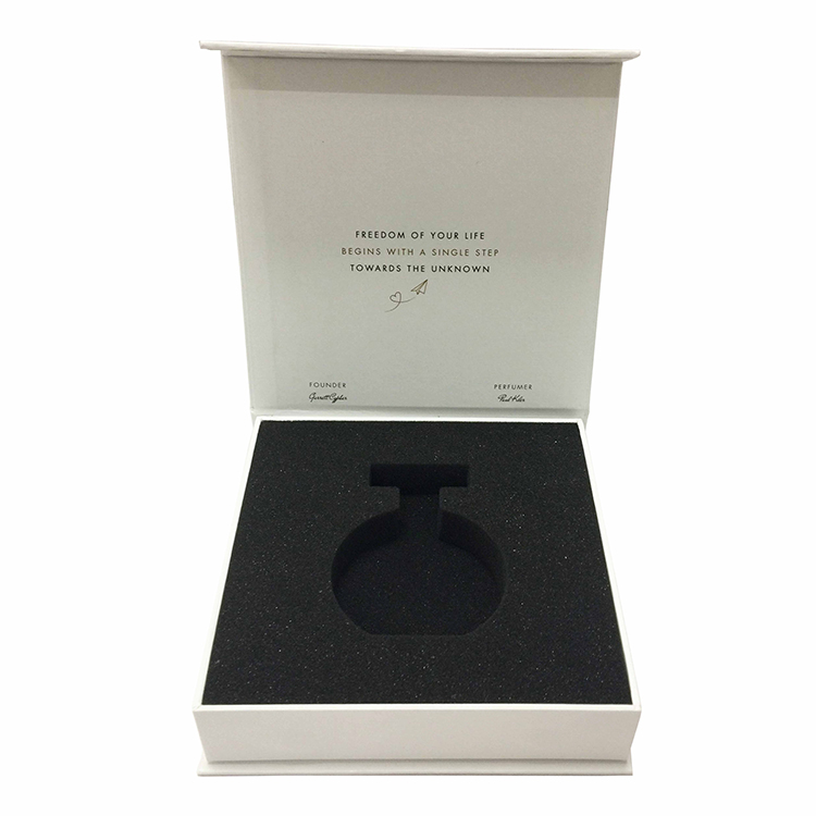 Custom Logo Perfume Packaging Box with Magnetic Closure