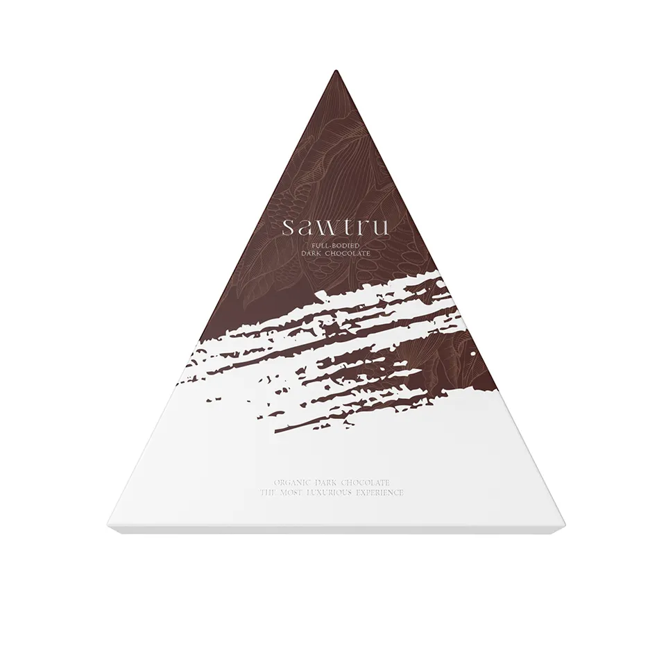 Triangle Macaron Box