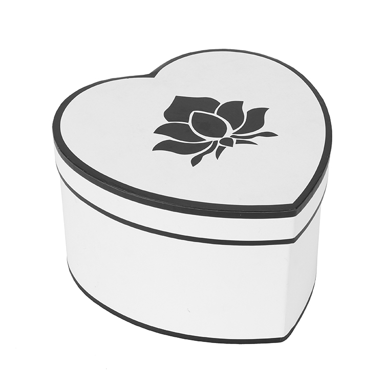 White Modern Luxury Heart Flower Box