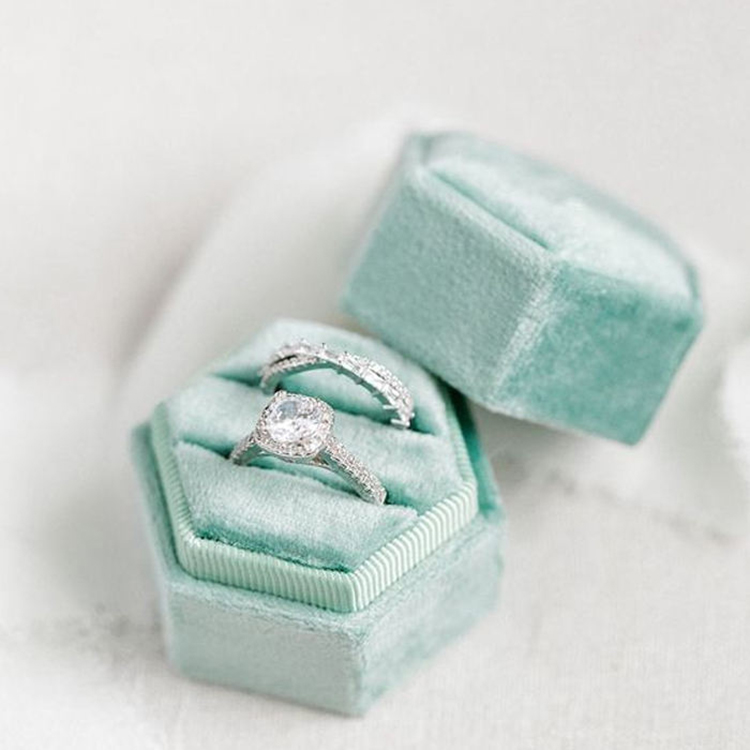 Velvet Ring Box