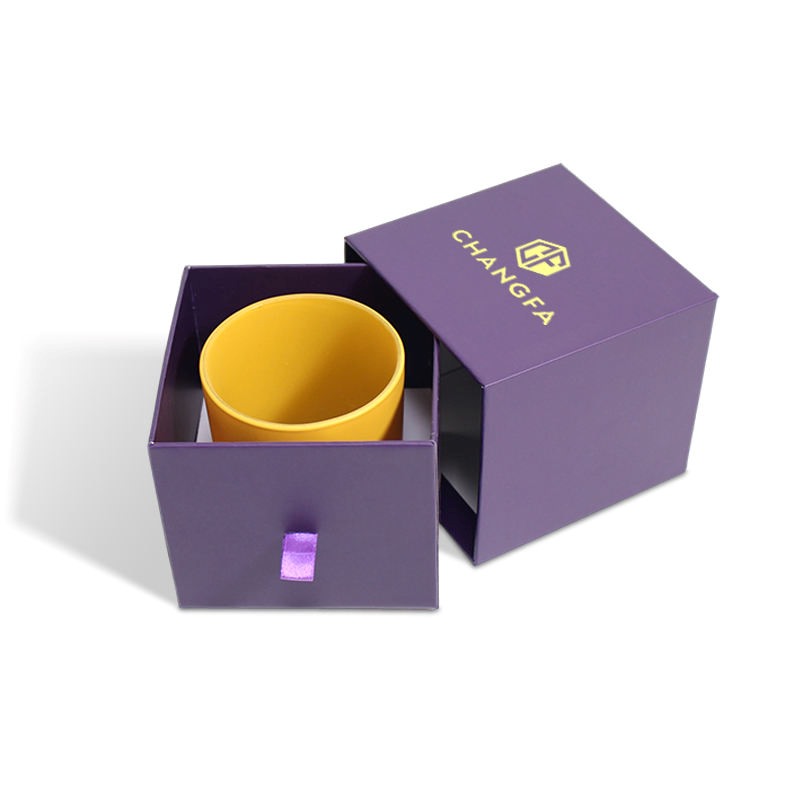 Custom Luxury Scented Candle Box with Magnetic Lid and Premium Gift Packaging Design