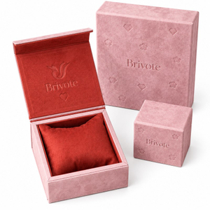 Custom Luxury Velvet Jewelry Gift Box with Magnetic Closure And Premium Embossed Logo Design