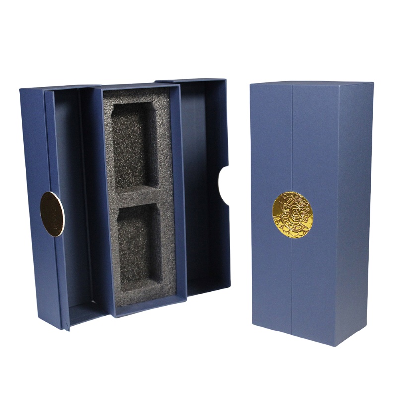 Double Door Magnetic Wine Gift Box with Sponge Insert for Premium Beverage Packaging