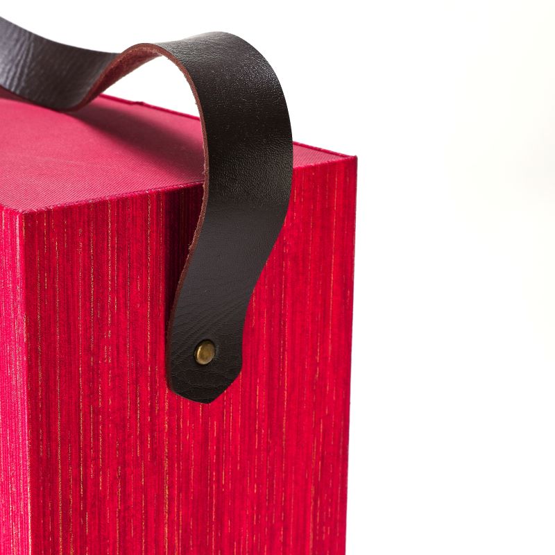 Portable Foldable Magnetic Wine Box – Custom Luxury Packaging Solution