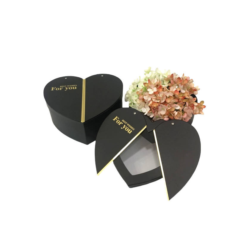 Custom Luxury Heart Shaped Flower Box with Magnetic Opening Design